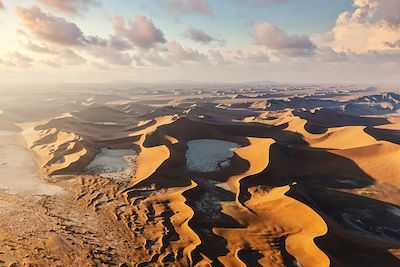 Vue aérienne des dunes de Sossusvlei 