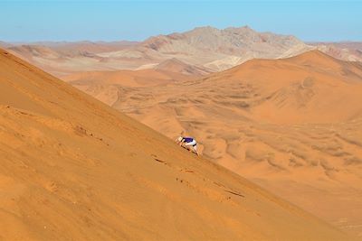 © Magali Dauphin - Dead Vlei - Dunes de Sossusvlei - Parc national du Namib-Naukluft - Namibie Dead Vlei - Dunes de Sossusvlei - Parc national du Namib-Naukluft - Namibie
