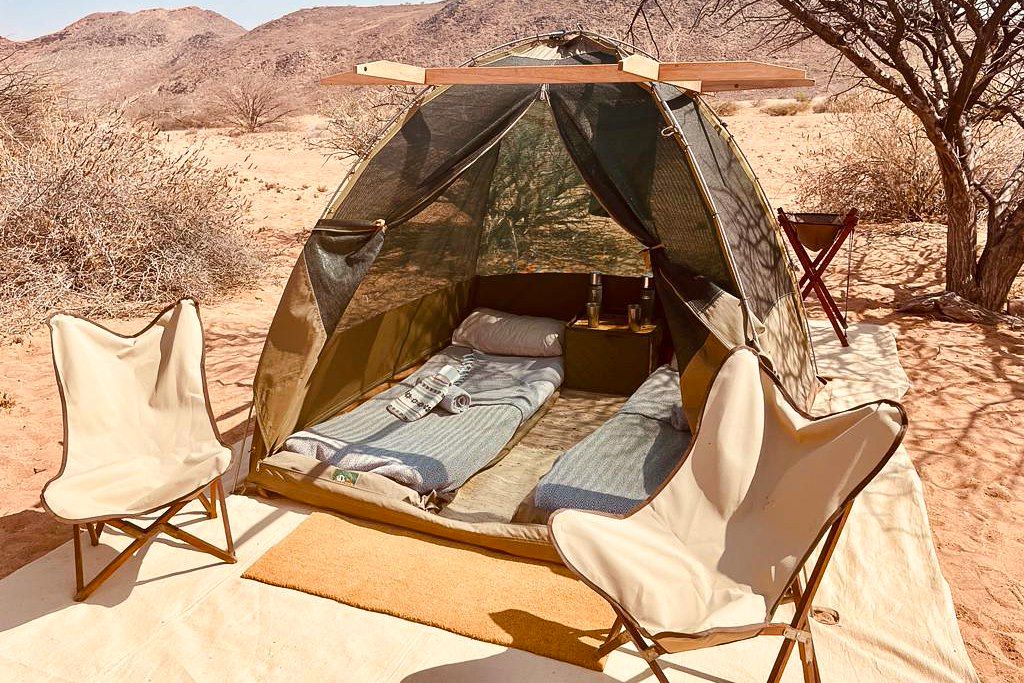 Image Randonnée guidée et bivouac Damaraland - Safari Etosha