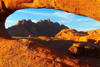 © Luce Piton - Spiztkoppe - Damaraland - Namibie Spiztkoppe - Damaraland - Namibie