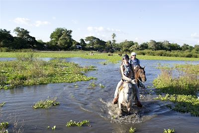 © Hélène Le Pelley - Balade à cheval - Nicaragua Balade à cheval - Nicaragua