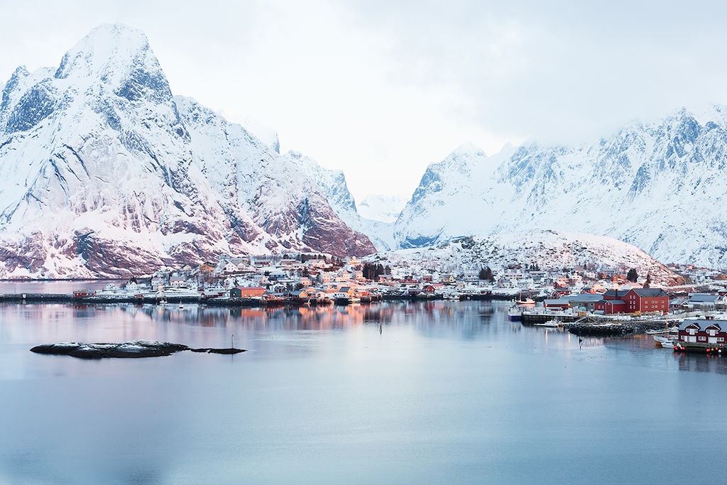 Image Croisiere Lofoten Norvège - Henningsvaer