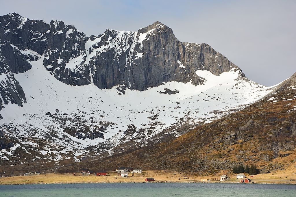 Image Croisiere Lofoten Norvège - Henningsvaer