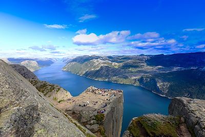 © Paul Edmundson / Visitnorway.com - Preikestolen - Norvège Preikestolen - Norvège