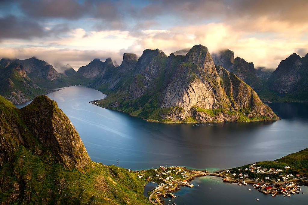 Image Iles Lofoten - aurores boréales - lumières d'automne