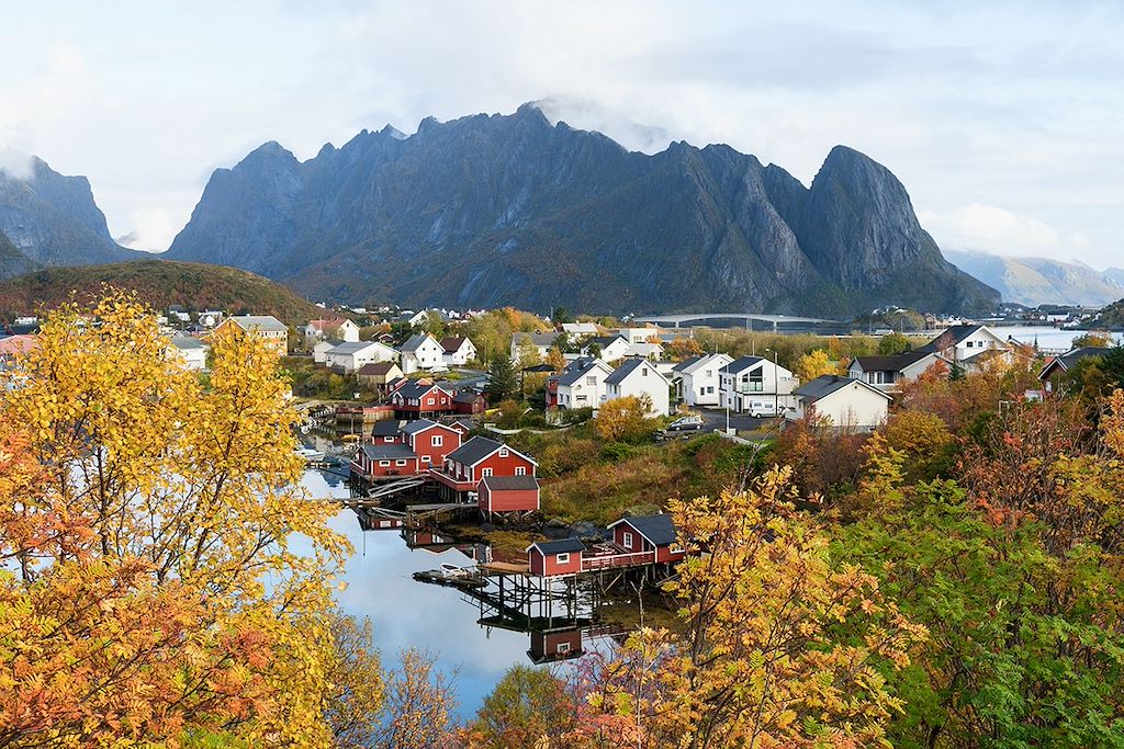 Image Iles Lofoten - aurores boréales - lumières d'automne