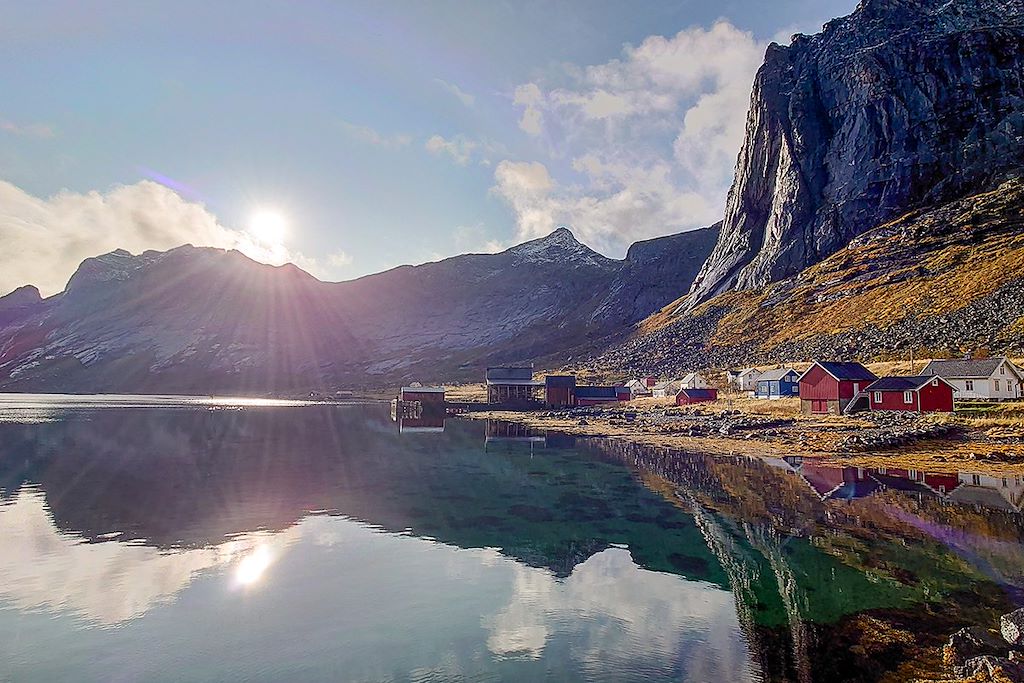 Image Iles Lofoten - aurores boréales - lumières d'automne
