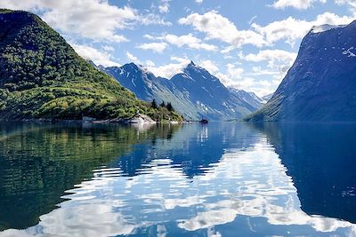 Hjorungfjord - Traversée en bateau - Norvège