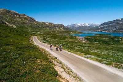 A vélo entre fjords et montagnes du Jotunheimen