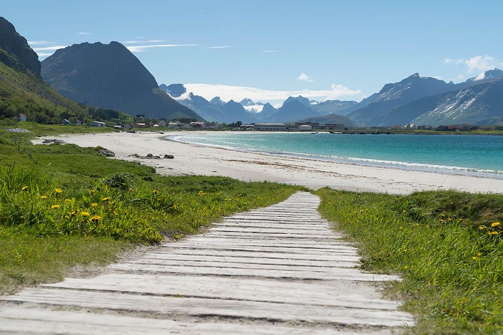 Image Randonnée Matmora - Plage De Kvalvika - Rorbu