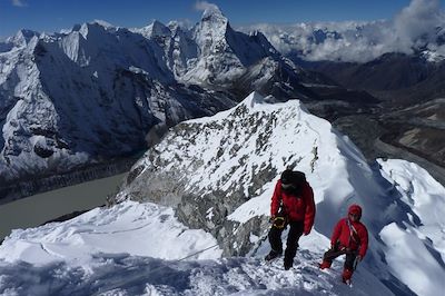 Island Peak (6189m)