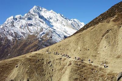© Claire Menassol - Tour du Manaslu - Népal Tour du Manaslu - Népal