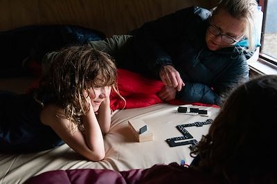 Partie de domino en famille - Nouvelle-Zélande