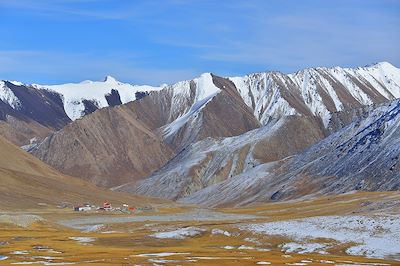 © Naihei / iStock - Khunjerab Pass - Chaîne de Karakoram - Gilgit-Baltistan - Pakistan Khunjerab Pass - Chaîne de Karakoram - Gilgit-Baltistan - Pakistan