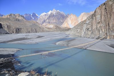 Pont suspendu de Hussaini - Passu - Pakistan