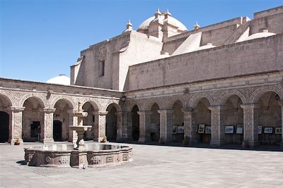 Eglise baroque de la Compania - Arequipa - Province d'Arequipa - Pérou