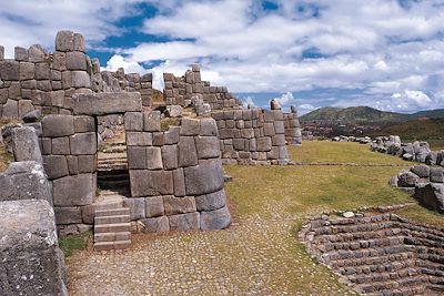 © Promperù - Forteresse de Sacsayhuaman - Cuzco Forteresse de Sacsayhuaman - Cuzco
