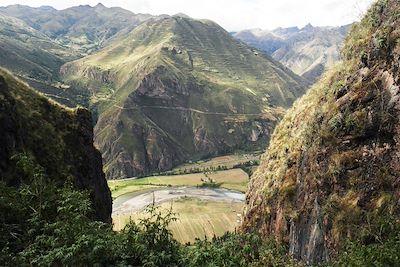 © Denis Chambon - La vallée sacrée des Incas - Pérou La vallée sacrée des Incas - Pérou