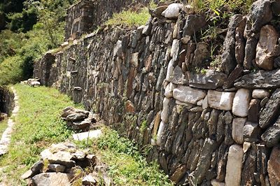 © Thomas Callens - Choquequirao - Chaîne du Salkantay - Cusco - Pérou Choquequirao - Chaîne du Salkantay - Cusco - Pérou