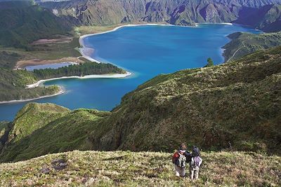 © Veracor / Turismo de Acores - Cratère - Lac Fogo - Sao Miguel - Acores - Portugal Cratère - Lac Fogo - Sao Miguel - Acores - Portugal