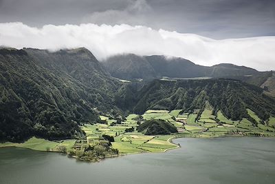 © Betty Arnavielhe - Sao Miguel - Açores - Portugal Sao Miguel - Açores - Portugal