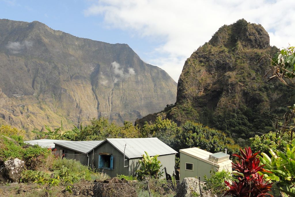 Voyage Du cœur de Mafate au Piton de la Fournaise 1