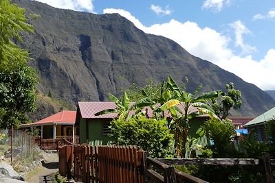 © Marianne Furlani - Cayenne - Cirque de Mafate - La Réunion Cayenne - Cirque de Mafate - La Réunion