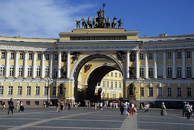 Place du Palais - Saint Petersbourg - Russie