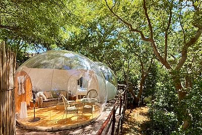 © Stefano Pelloni - Baobab bubble lodge - Votre hébergement au Kenya Baobab bubble lodge - Votre hébergement au Kenya