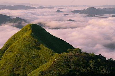 Volcan et nuages au Salvador