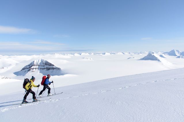 Voyage Ski de randonnée à la frontière du pôle