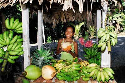 Vendeuse de fruits - Seychelles