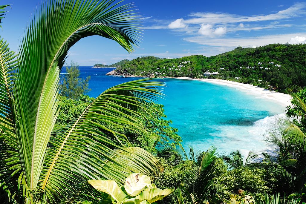 Image Mahé - vélo à la Digue - anse source d'argent - Seychelles kayak - Praslin