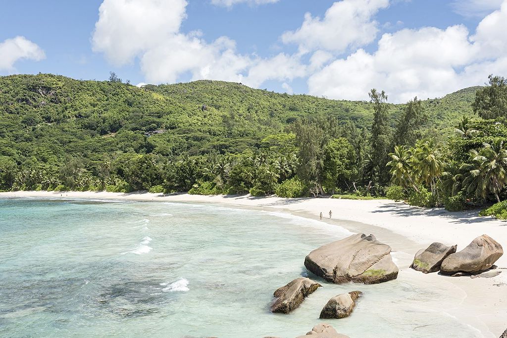 Image Mahé - vélo à la Digue - anse source d'argent - Seychelles kayak - Praslin