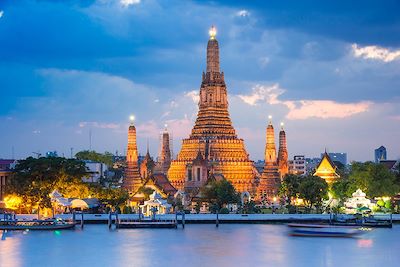 © ImpaKPro / iStock - Le temple Wat Arun - Bangkok - Thaïlande Le temple Wat Arun - Bangkok - Thaïlande