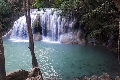 © Marie Joffres - Cascade d'Erawan - Thaïlande Cascade d'Erawan - Thaïlande