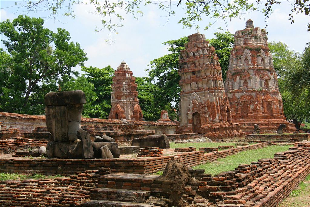 Image Palais Royal Bangkok - Temples Ayutthaya - Trek Chiang Mai - Plages Krabi