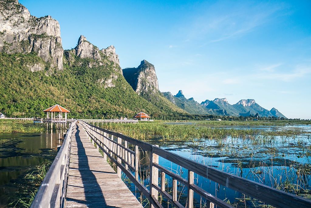 Image Thaïlande à vélo de Bangkok à Surat Thani – Excursion en bateau à Khao Sok – Vélo dans le golf de Th