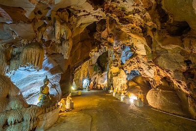 Wat Khao Tham Ma Rong - Thaïlande