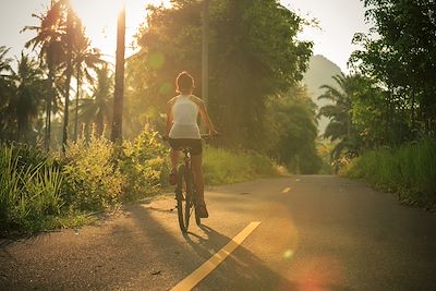 La Thaïlande à vélo, des plaines royales à Bangkok