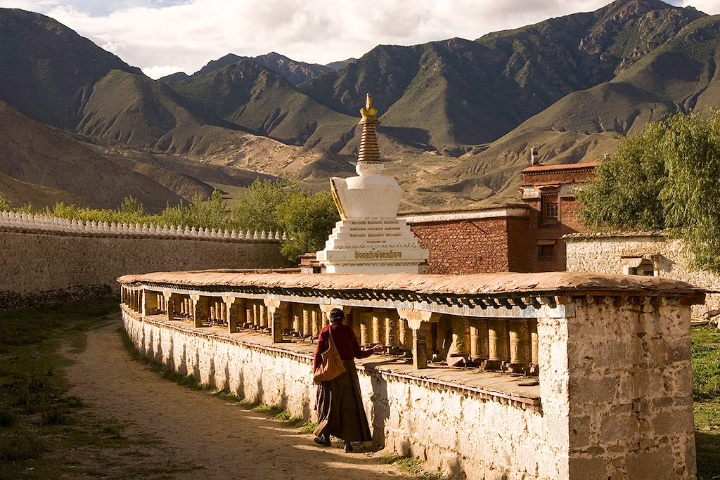 Image Visite Lhassa - Voyage Tibet - Panorama Sur L'Everest