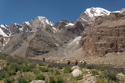 © Denis Chambon - Vers le lac Mutnoye - Monts Fanskye - Tadjikistan Vers le lac Mutnoye - Monts Fanskye - Tadjikistan