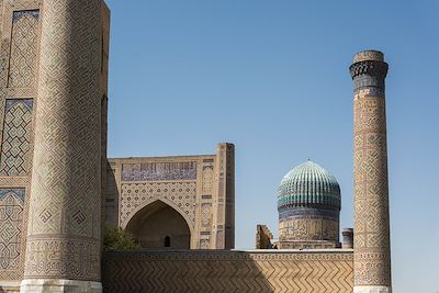 © Denis Chambon - Mosquée Bibi Khanoum - Samarcande - Ouzbékistan Mosquée Bibi Khanoum - Samarcande - Ouzbékistan