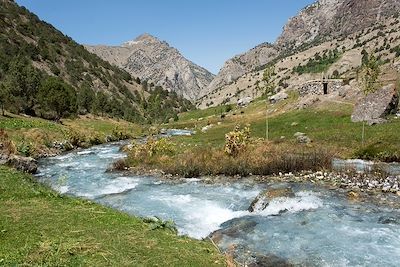 © Denis Chambon - Gorge Dakhanituruch - Monts Fanskye - Tadjikistan Gorge Dakhanituruch - Monts Fanskye - Tadjikistan