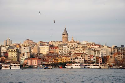 © Chloé Ruffin - Karaköy - Quartier Beyoglu - Istanbul - Turquie Karaköy - Quartier Beyoglu - Istanbul - Turquie