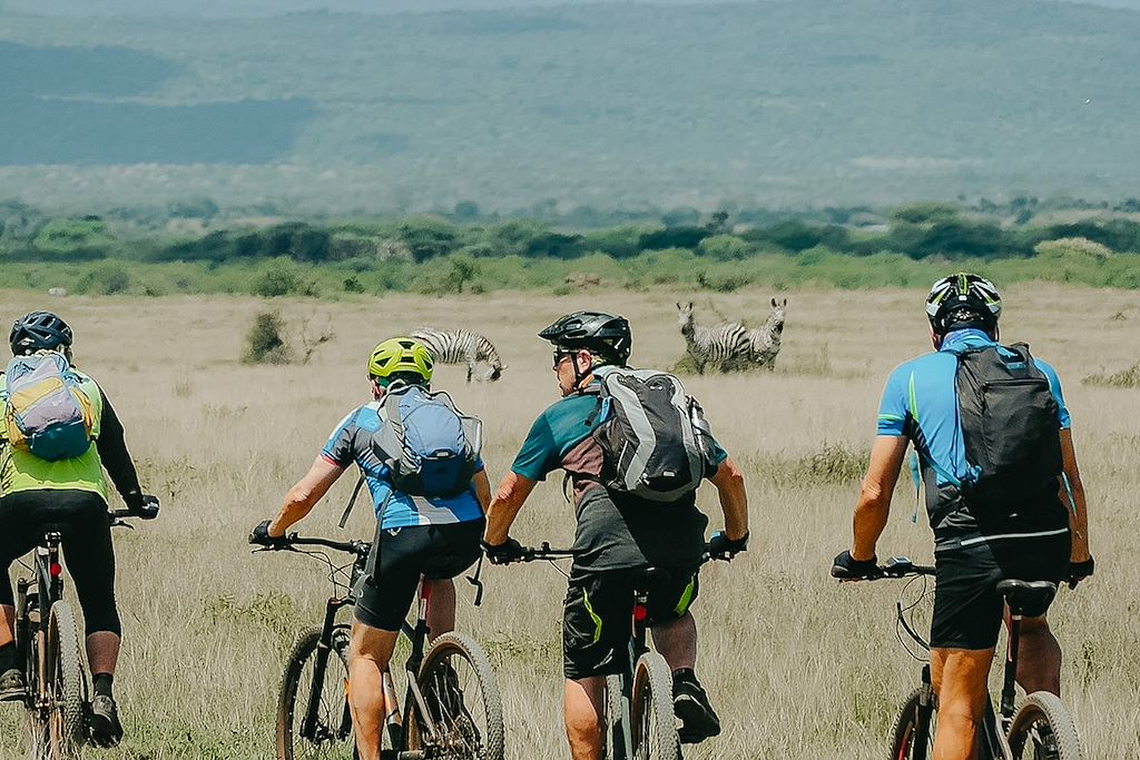 Image Safari à vélo - Tour du Kilimandjaro à vélo - Parc d'Arusha à vélo