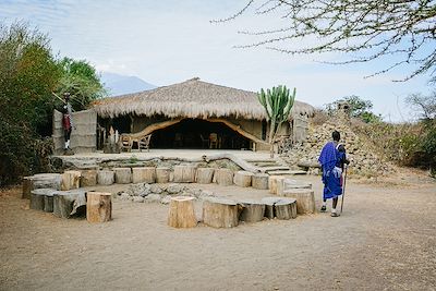 © Eve Messulam - Original maasai lodge - Tanzanie Original maasai lodge - Tanzanie