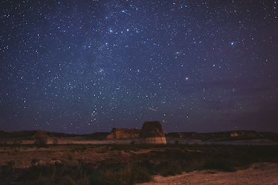 Nuit étoilée et Voie lactée, Lake Powell, Utah, États-Unis