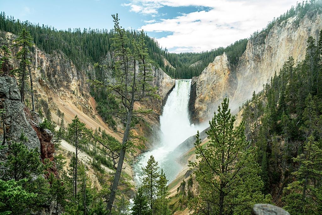 Image Autotour Yellowstone - Randonnée Glacier National Park - rafting Grand Teton