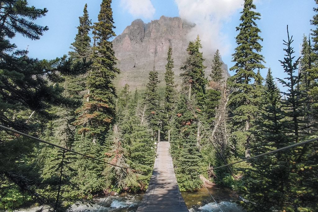 Image Autotour Yellowstone - Randonnée Glacier National Park - rafting Grand Teton